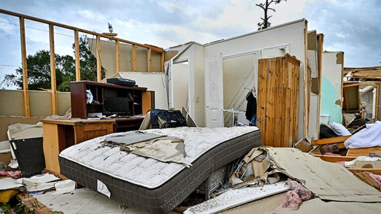 2024's record ocean heat revved up Atlantic hurricane wind speeds: study