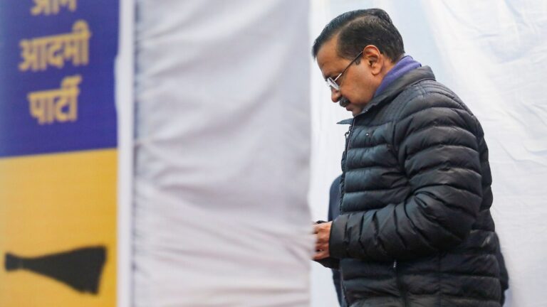 Arvind Kejriwal’s BIG accusation against BJP – gold chains distributed in two Delhi colonies to ‘buy votes’ | Mint