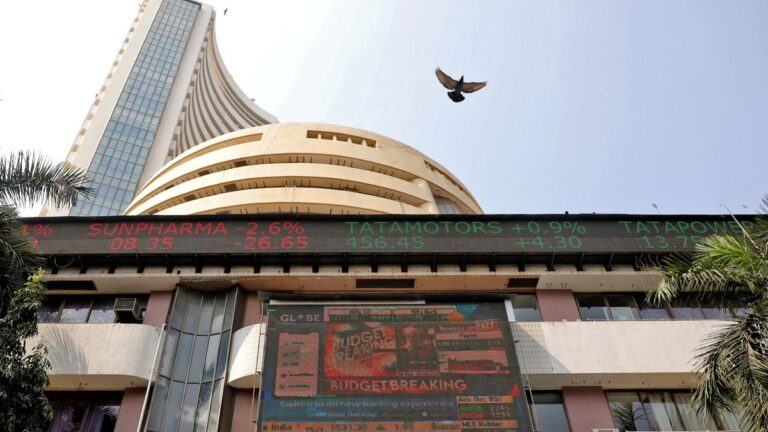 Markets log gain for 2nd day; Sensex climbs over 200 points