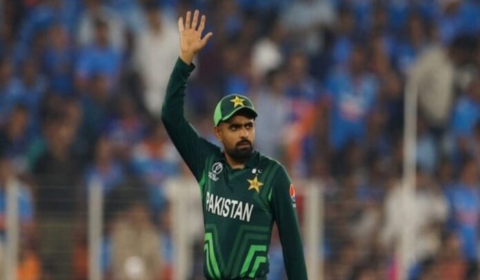 Babar Azam ODI Runs: बाबर आज़म ने किया बड़ा विश्व रिकॉर्ड बराबर, कोहली और धवन भी रहे पीछे