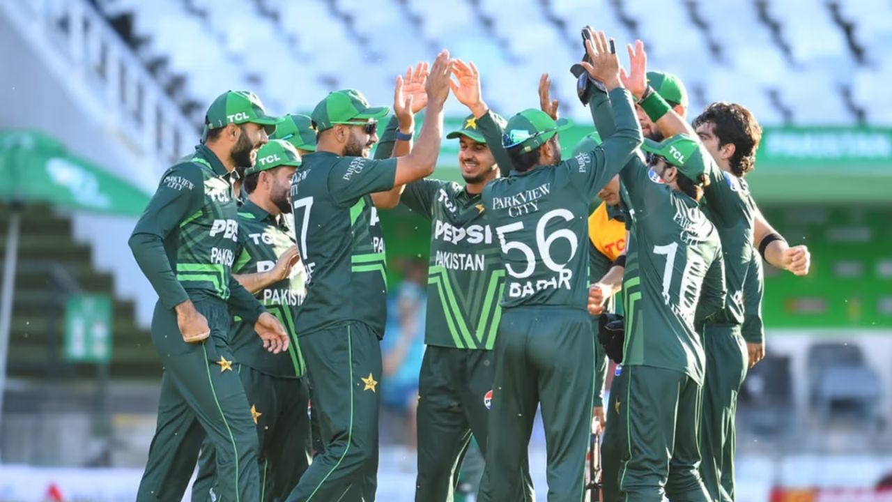 Champions Trophy 2025 से पहले पाकिस्तान टीम में बदलाव, हारिस रऊफ की फिटनेस पर ध्यान