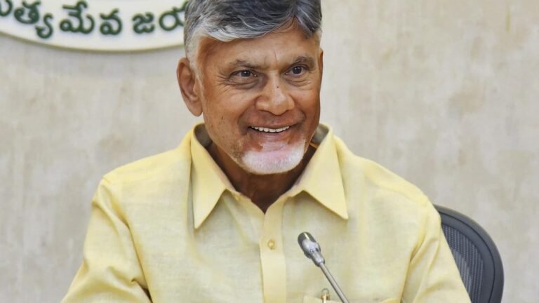 A.P. CM tells officials to ensure 100% quality in service delivery and zero corruption  