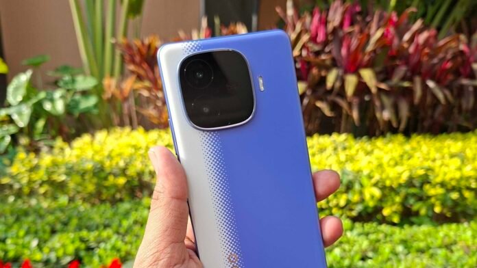 Best mobiles under  ₹30,000 in March 2025: OnePlus 12R, iQOO Neo 10R, Poco X7 Pro and more | Mint