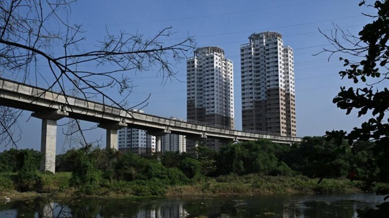 Chander Kunj Army Towers in Kochi safe to be demolished, may take about 10 months, says expert team