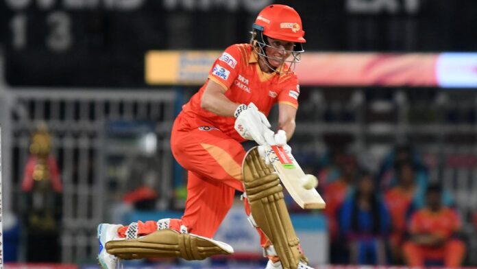 Mooney, bowlers set up emphatic win for Gujarat Giants