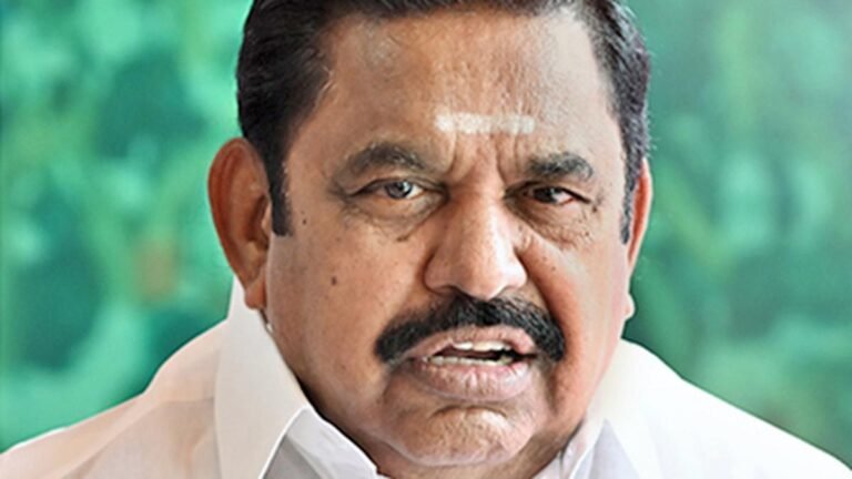 Palaniswami seeks solatium for man, who died while waiting for darshan ticket in Tiruchendur temple 