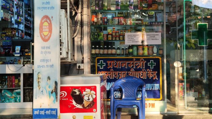 Parliamentary committee proposes more government generic drug stores in North-East, islands | Mint
